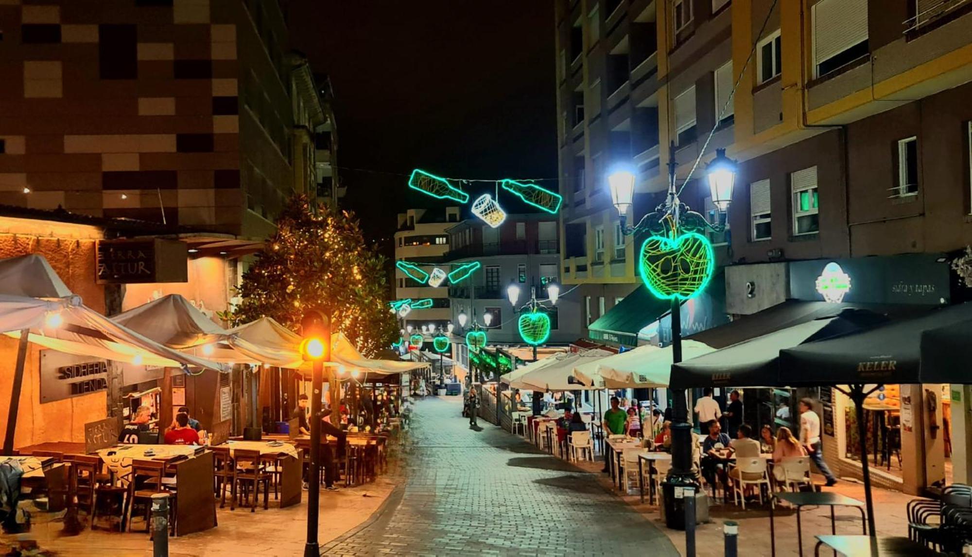 Atico De Diseno En El Centro Oviedo Exterior foto